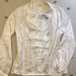 12th tribe white patterned long sleeve blouse